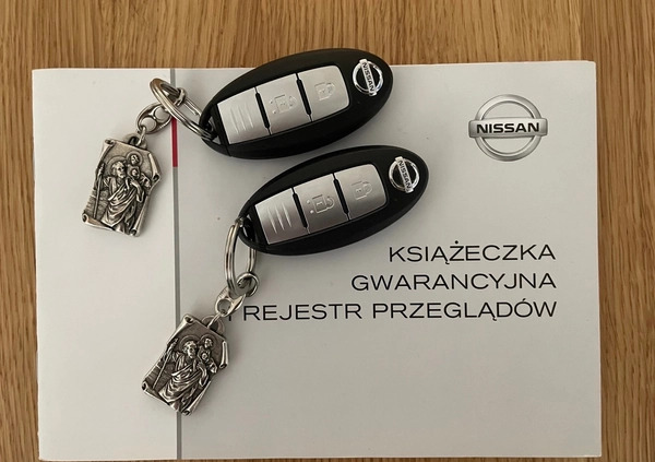 Nissan Qashqai cena 93000 przebieg: 52000, rok produkcji 2021 z Piastów małe 154